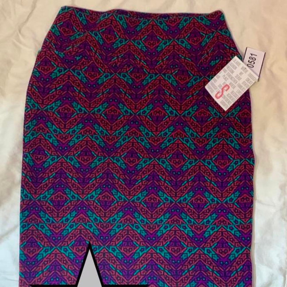 LuLaRoe Cassie Pencil Skirt